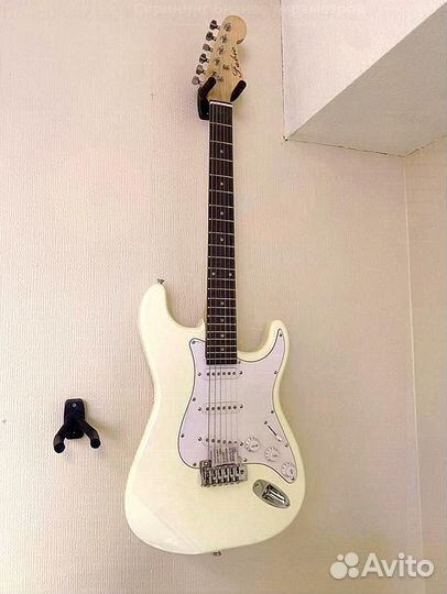 Электрогитара