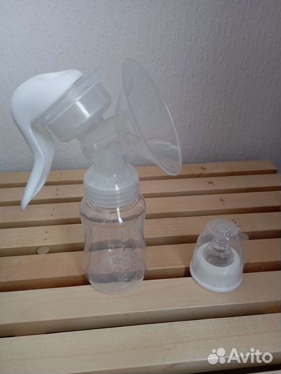 Молокоотсос ручной + бутылочка мам