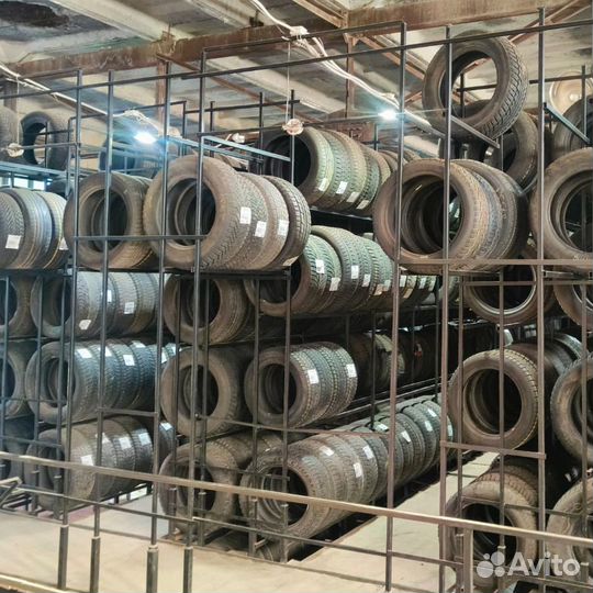 Formula Ice 215/65 R16 98T