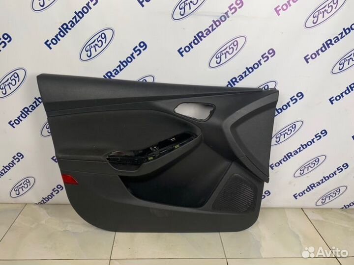 Обшивка двери передняя левая Ford Focus 3 CB8 1.6