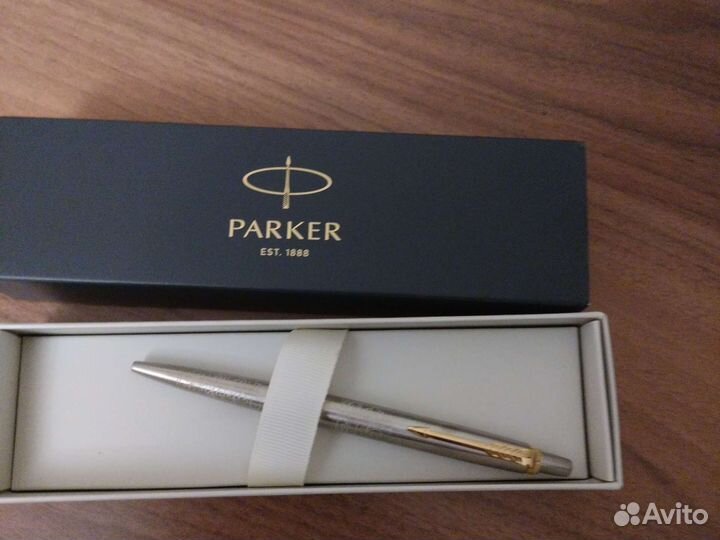 Ручка фирменная