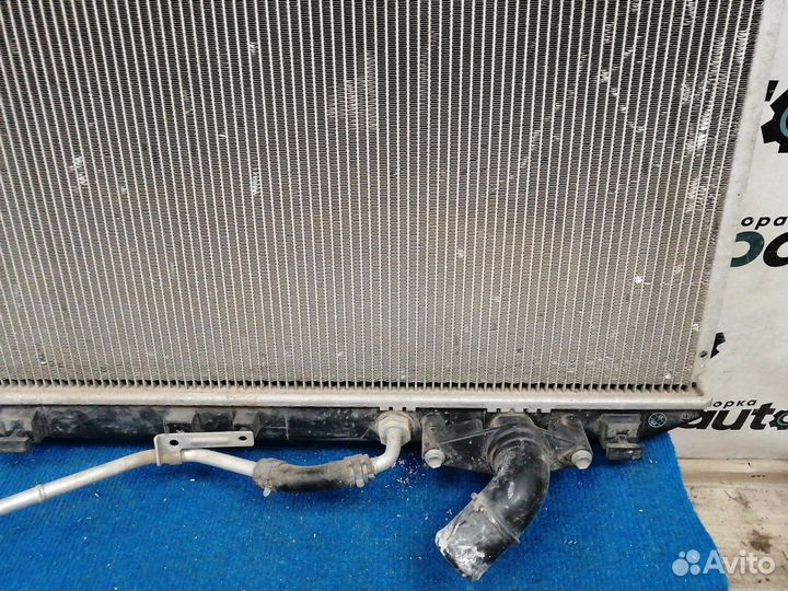 Радиатор охлаждения V-27L 16041-36220 Lexus RX