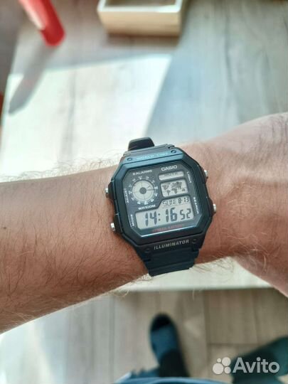 Часы casio illuminator