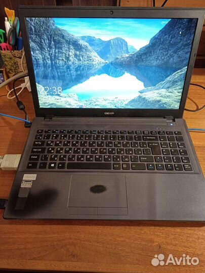 Ноутбук dexp atlas h105