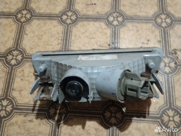 Фонарь в бампер задний правый Nissan X-Trail T31