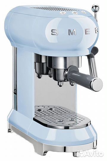 Кофемашина smeg ECF01pbeu