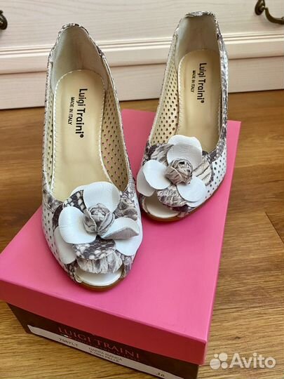 Босоножки женские 36 размер Luigi Traini