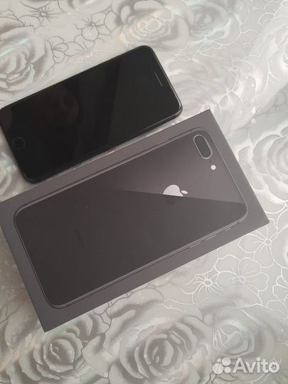 iPhone 8 Plus, 256 ГБ
