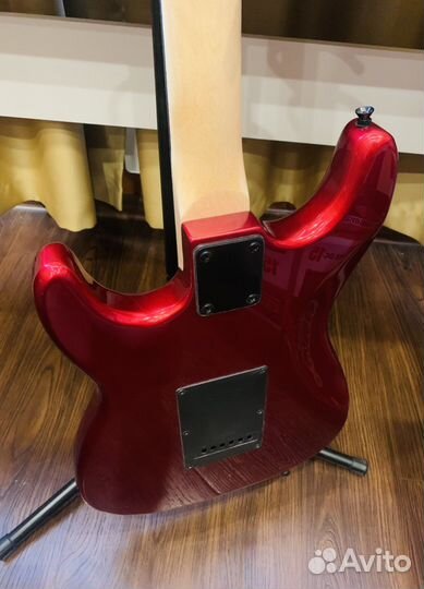 Электрогитара Stratocaster RD Series + Аксессуар