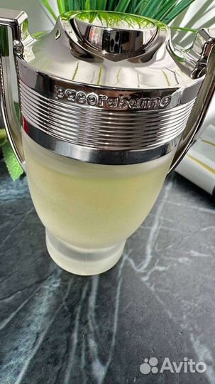 Paco Rabanne Invictus Aqua 98мл витринный образец