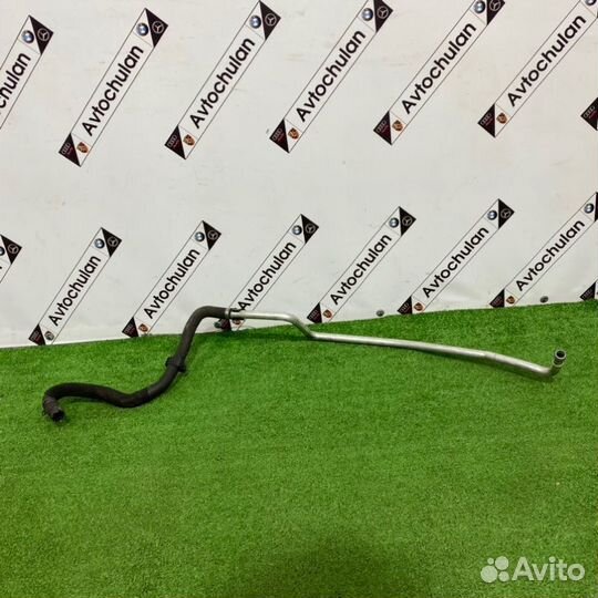 Патрубок системы охлаждения Mercedes-Benz