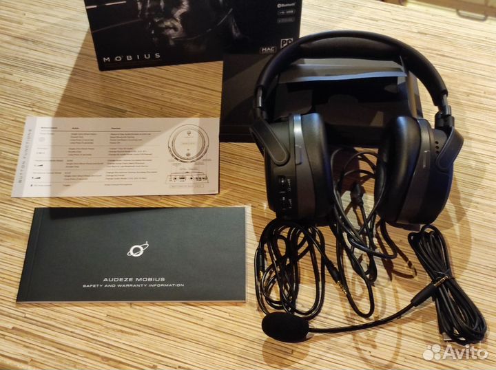 Audeze Mobius Carbon