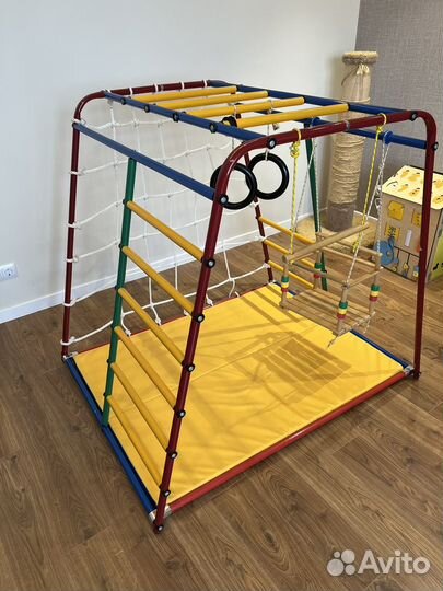 Детский спортивный комплекс