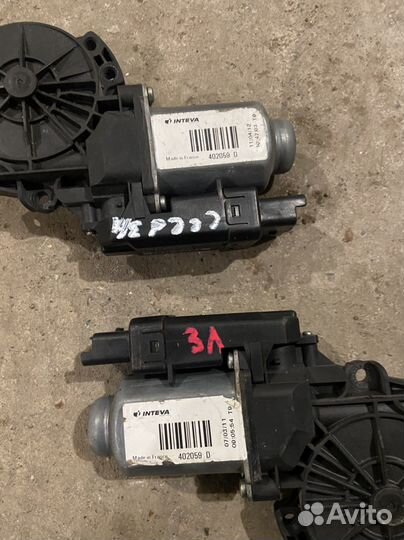 Моторчик стеклоподъемника Kia Ceed 1 ED