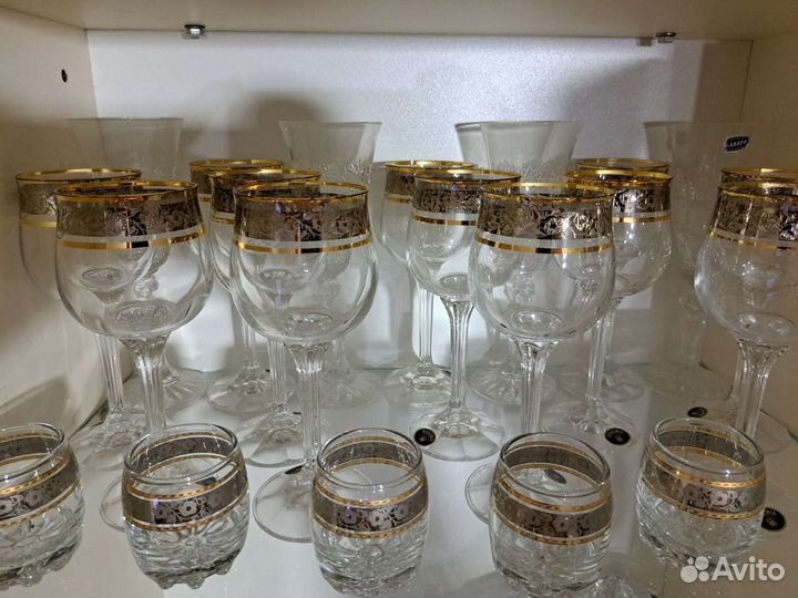 Бокалы и рюмки