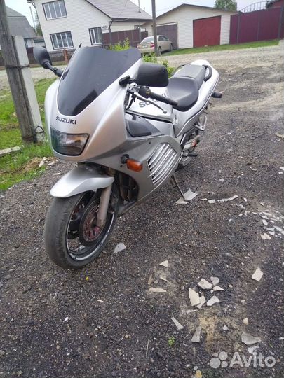 Продам Suzuki rf 400