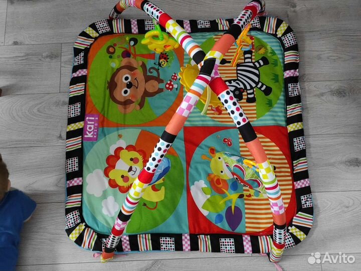 Развивающий коврик