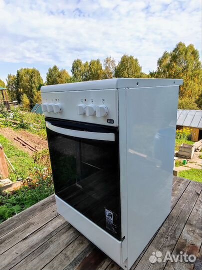 Плита электрическая стеклокерамика б/у