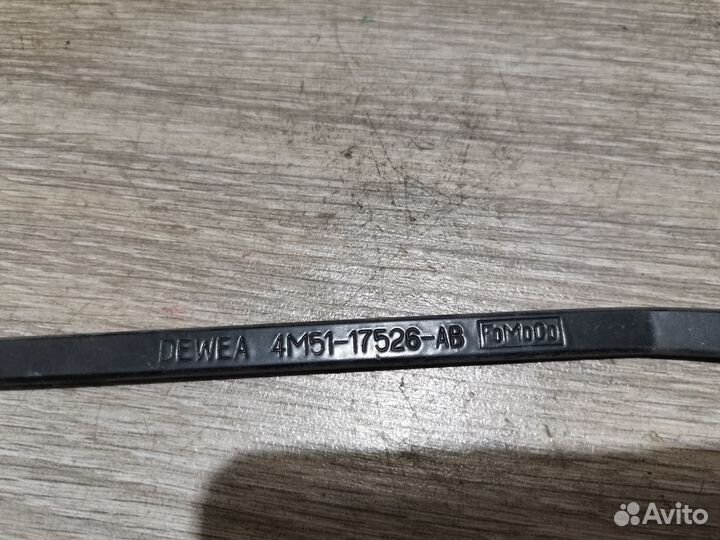 Поводки дворников Ford Focus 2