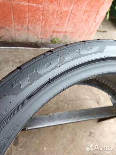 Toyo Proxes T1 Sport 245/35 R19 93Y