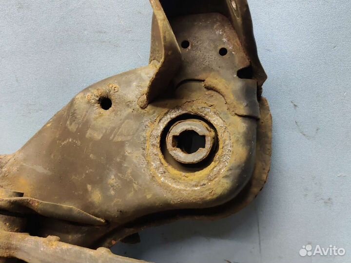 Подрамник задний Mercedes W203 C203