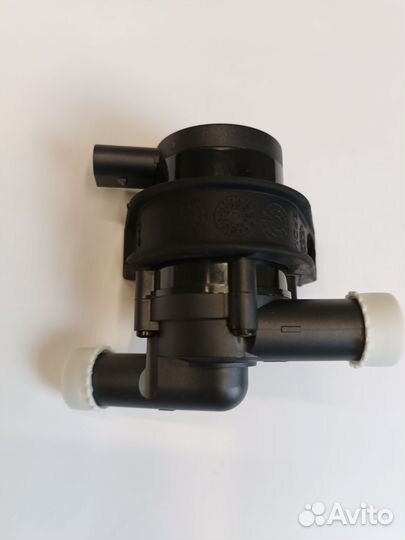 Помпа насос циркуляционный Audi VW