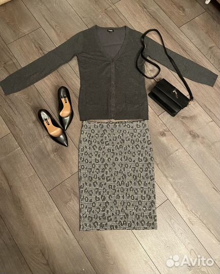 Женская одежда, кофты, брюки, юбки, пакетом