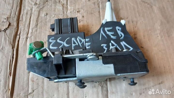 Escape тайванец 2007-2009 замок задней левой двери