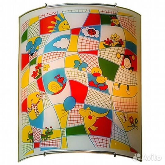 Бра настенный металлический со стеклом