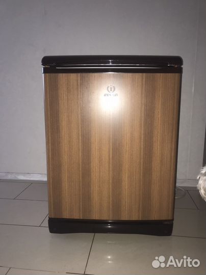 Минихолодильник бу на запчасти