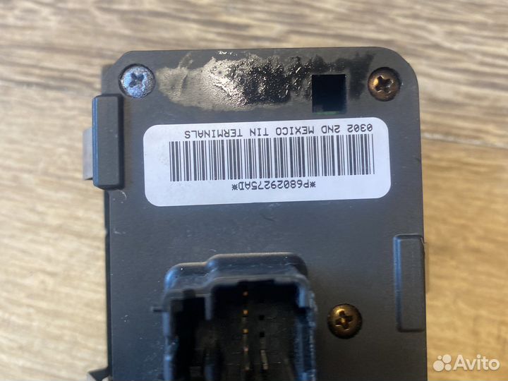 Jeep grand cherokee wk2 переключатель фар