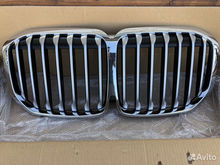 Решетка радиатора BMW X7
