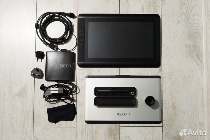 Wacom Cintiq 13hd