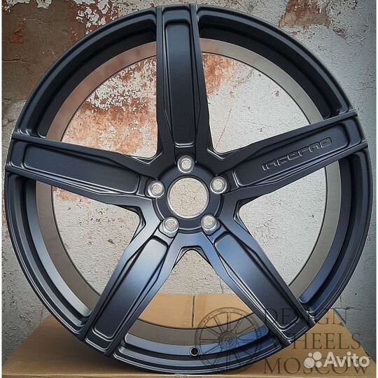 Кованые диски R21 на Mercedes GLE