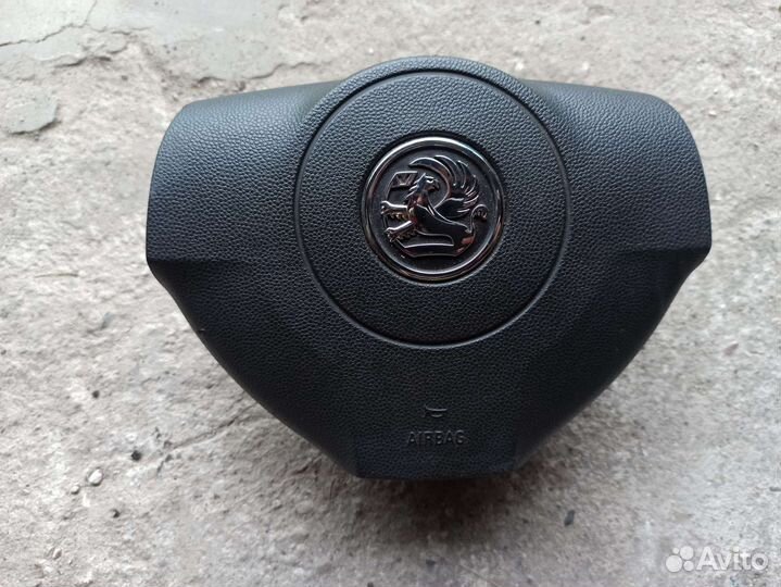 Подушка безопасности в руль Opel Astra H