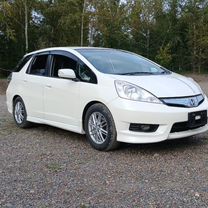 Honda Fit Shuttle 1.3 CVT, 2011, 179 000 км, с пробегом, цена 1 100 000 руб.