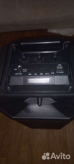 Блютуз колонка с радио