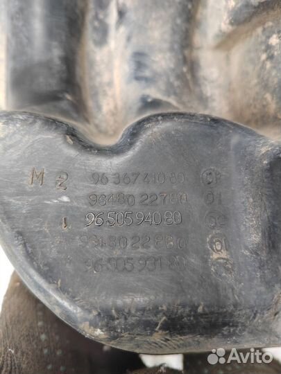 Коллектор впускной Citroen С 5