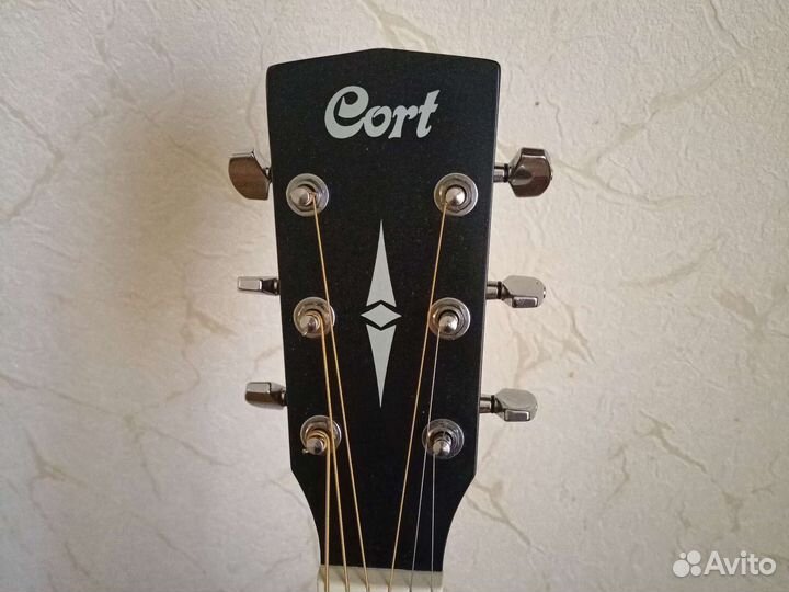 Гитара электроакустика