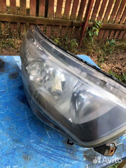 Фара правая для Iveco Daily 2020