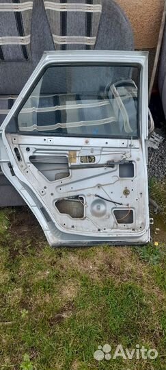 Продам дверь задняя спойлер крышка ваз 2112 2110