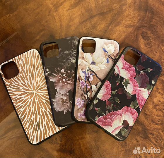 Чехол на iPhone 11