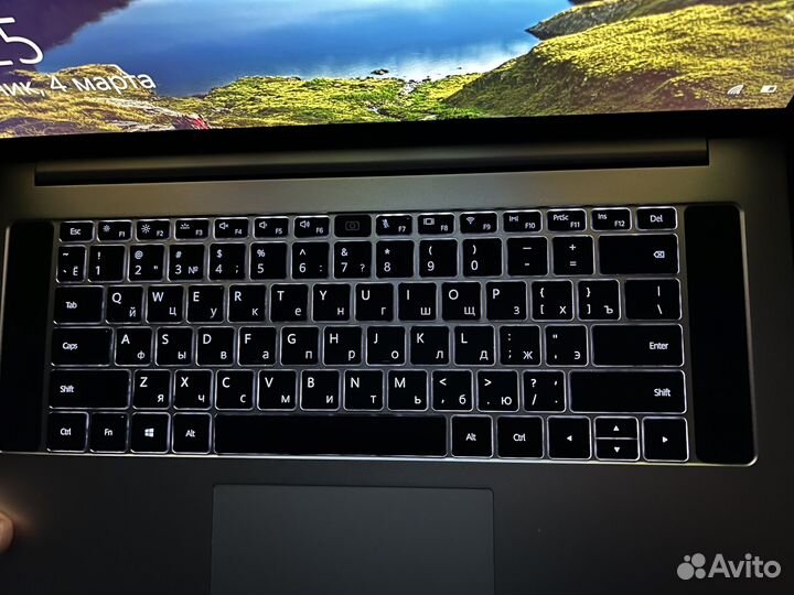 Honor magic book pro