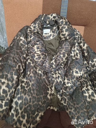 Леопардовый пуховик