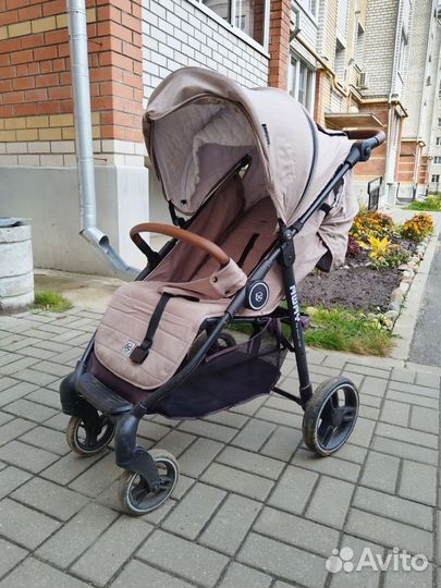 Прогулочная коляска бу