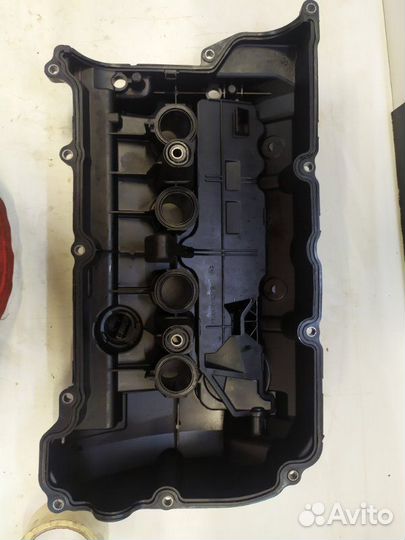 Крышка клапанная Peugeot 308 EP6