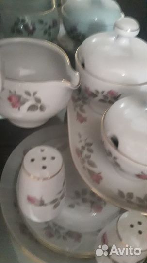 Сервиз столовый Kahla гдр. Бутоны роз. Редкий