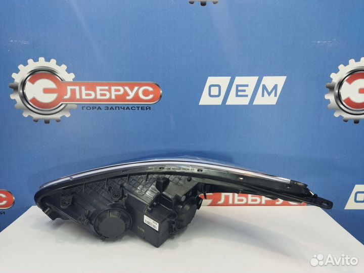 Фара правая Kia Ceed 2 новое