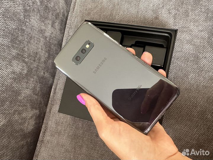 Samsung galaxy s10e