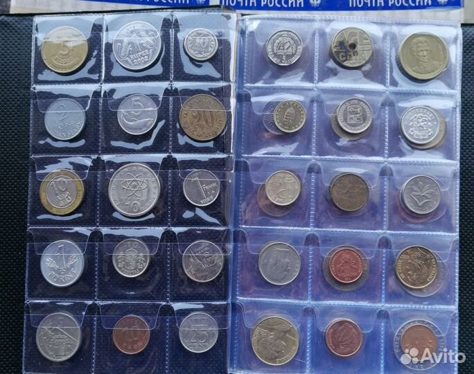 Иностранные монеты в альбоме